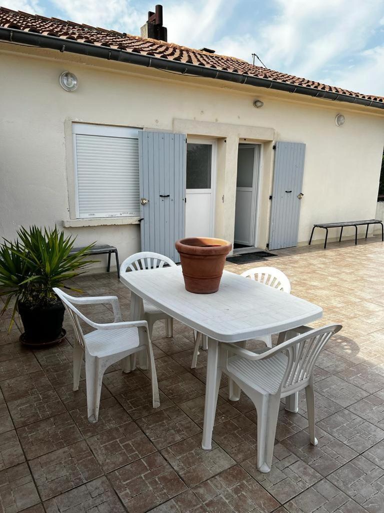 Appartement Neuf P3 50M2 Nîmes Camera foto